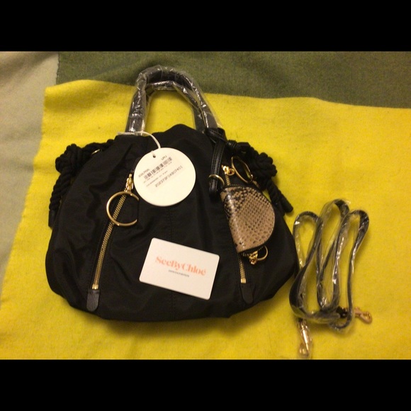 Handbag - Picture 1 of 8